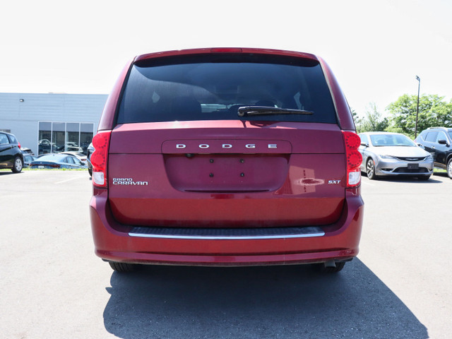 2015 Dodge Grand Caravan SXT in Cars & Trucks in Oakville / Halton Region - Image 4