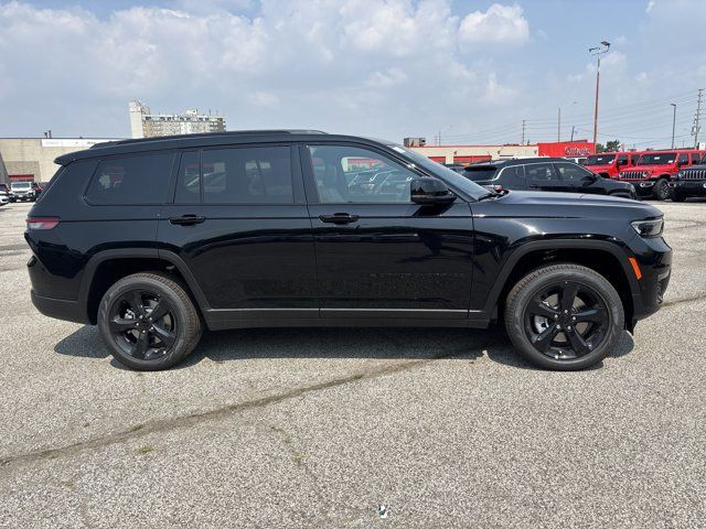 2025 Jeep Grand Cherokee L Limited in Cars & Trucks in Mississauga / Peel Region - Image 4