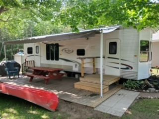 SEASONAL LOT AVAILABLE AT SAND BAY FAMILY CAMPGROUND! $2600! in Park Models in London