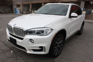 2015 BMW X5 XDrive35i - No Accidents, Fully serviced in BMW