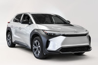 Ce modèle vient équipé avec les éléments suivants; Mags * Caméra de recul * Bluetooth * Carplay et A... (image 6)