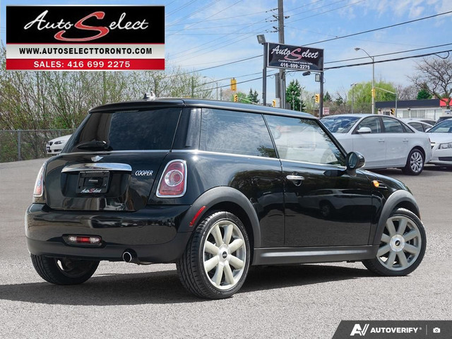 2013 Mini Cooper 3-Door 6 Speed - Panoramic Sunroof - Well Ma... in Cars & Trucks in City of Toronto - Image 4