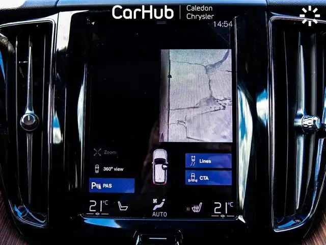 2021 Volvo XC60 Inscription Expression AWD Pano Sunroof Navi in Cars & Trucks in Mississauga / Peel Region - Image 41