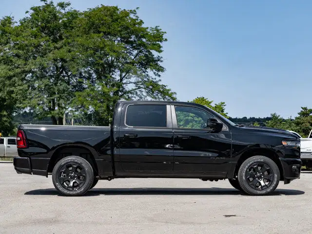 2025 Ram 1500 Sport dans Autos et camions dans Barrie - Image 10
