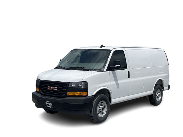 2025 GMC Savana Cargo 2500 WT 135 in Cars & Trucks in City of Montréal