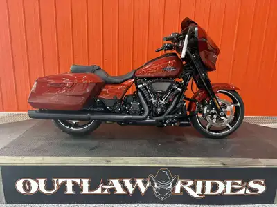 This beautiful Whiskey Firestorm is in amazing condition and at only 847kms it is basically new! It...