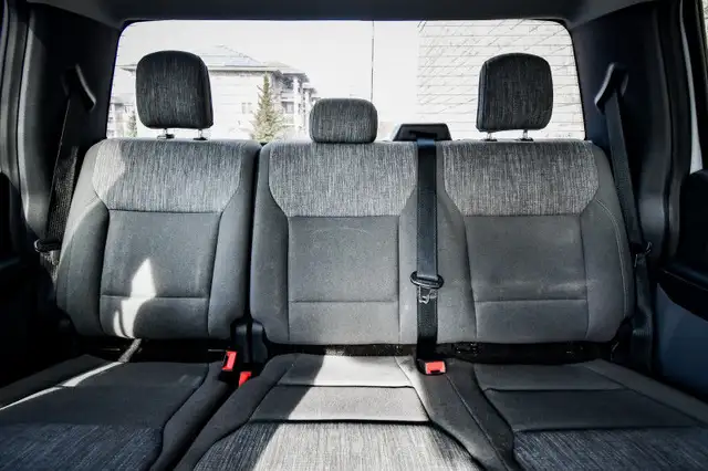 2021 Ford F-150 XLT • REMOTE START • PARK ASSIST • APPLE CARPLAY in Cars & Trucks in Ottawa - Image 27