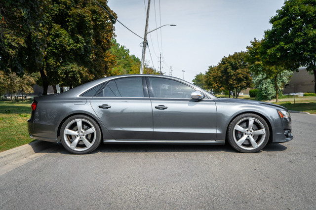 2015 Audi S8 4.0T in Cars & Trucks in Mississauga / Peel Region - Image 4