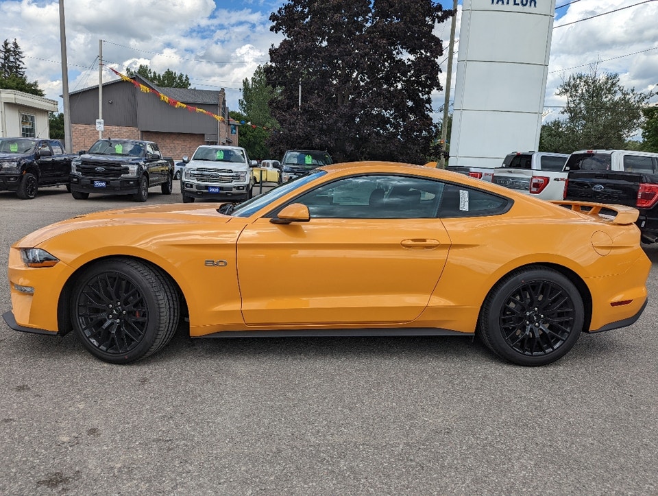  2022 Ford Mustang GT *301A GT Performance Pkg, Auto, Active Valve Exhaust*