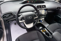 SAFETY INCLUDED LOCAL ONTARIO CAR 2ND SET WINTER ON ALLOYS Very Nice Clean Toyota Prius Hybrid PLUG-... (image 8)