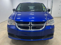 2020 Dodge Grand Caravan SE SXT | BLUETOOTH | STOW & GO | NAV Indigo Blue Clearcoat Pentastar 3.6L V... (image 1)