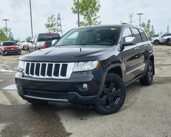 2013 Jeep Grand Cherokee Limited | 4wd | Blindspot Monitor in Cars & Trucks in Edmonton