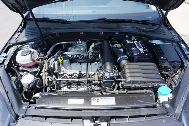 2019 Volkswagen Golf SportWagen in Cars & Trucks in Oakville / Halton Region - Image 37