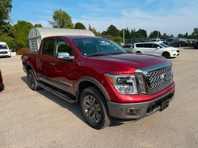 2018 Nissan Titan Platinum BROWN LEATHER INTERIOR | ONE OWNER... in Cars & Trucks in London - Image 3