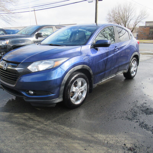 2016 Honda HR-V EX dans Autos et camions  à Dartmouth - Image 2