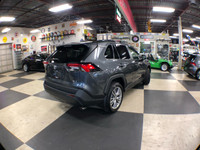 SUV ....... XLE PREMIUM WITH LEATHER INTERIOR ......... 2.5 LITER 4-CYLINDER ENGINE WITH 203HP AND 1... (image 6)