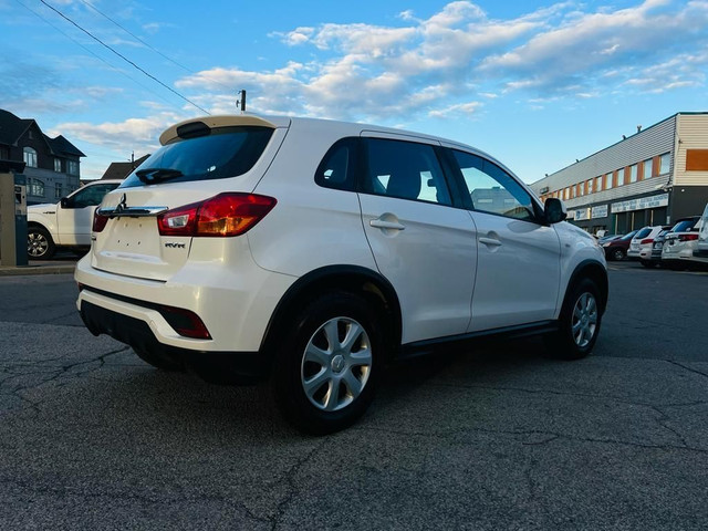 2019 Mitsubishi RVR SE in Cars & Trucks in Hamilton - Image 3