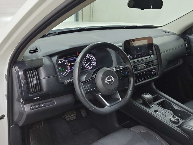 2023 Nissan Pathfinder S S/7 PASSENGER/47000KM/OFF 1 OWNER NI... in Cars & Trucks in Belleville - Image 2