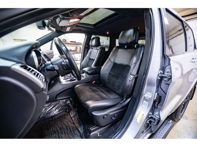2017 Jeep Grand Cherokee 4x4 Altitude Leather Roof Nav BCam in Cars & Trucks in Grande Prairie - Image 13