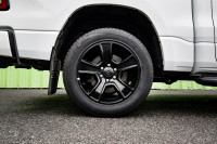 This 2023 Ram 1500 is for sale today. This Crew Cab 4X4 pickup has 55,396 kms. It's white in colour... (image 6)