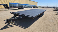 2024 Rainbow Trailers Medium Deck Above O520E