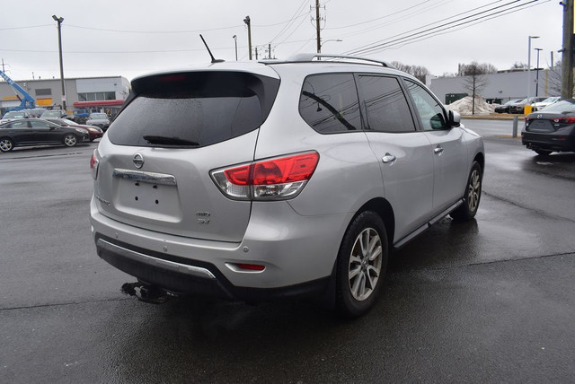 2016 Nissan Pathfinder in Cars & Trucks in City of Halifax - Image 4