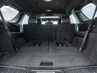 Unleash pure muscle with this 2023 Dodge Durango R/T, powered by the legendary 5.7L HEMI V8 engine.... (image 8)