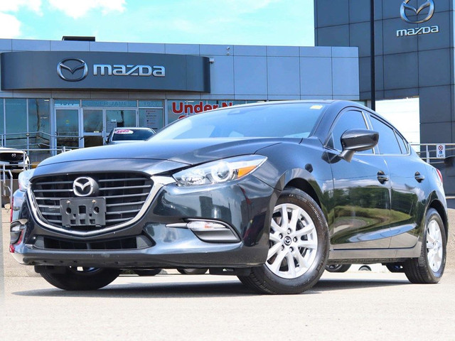 2018 Mazda Mazda3 SE Auto in Cars & Trucks in Hamilton
