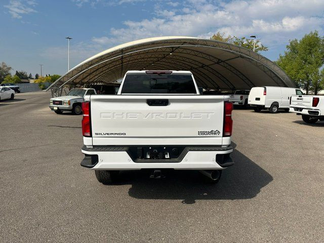 2025 Chevrolet Silverado 3500HD High Country in Cars & Trucks in Calgary - Image 4