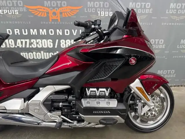 2019 Honda GL1800 Goldwing Tour DCT in Sport Touring in Drummondville - Image 6