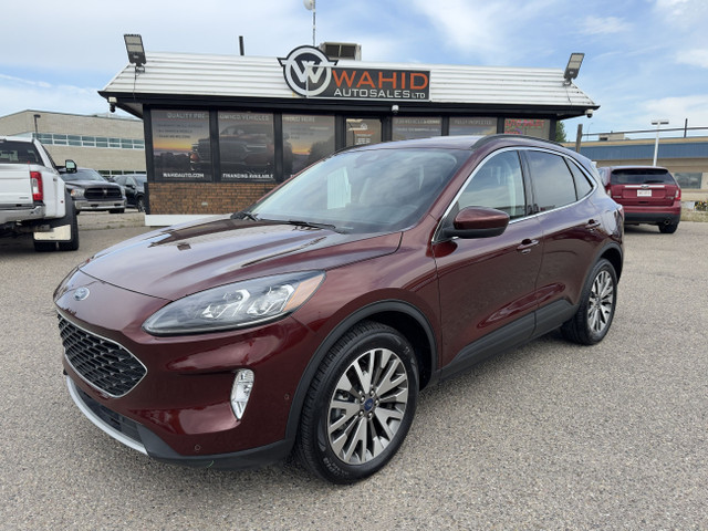2021 Ford Escape Titanium Hybrid in Cars & Trucks in Lethbridge
