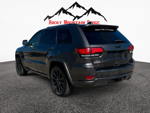 2019 JEEP GRAND CHEROKEE LAREDO ALTITUDE in Cars & Trucks in Red Deer - Image 3