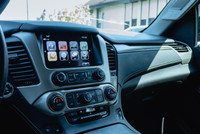 // ACCIDENT FREE!! // // SINGLE OWNER! // - 6.2L - Heated / Cooled seats - Power sunroof - Trailerin... (image 9)