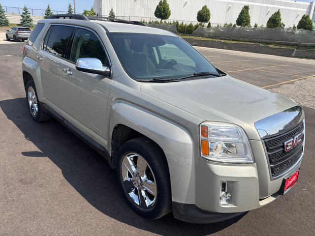 2012 GMC Terrain SLT-2 All-wheel Drive Sport Utility Automatic in Cars & Trucks in Mississauga / Peel Region - Image 3