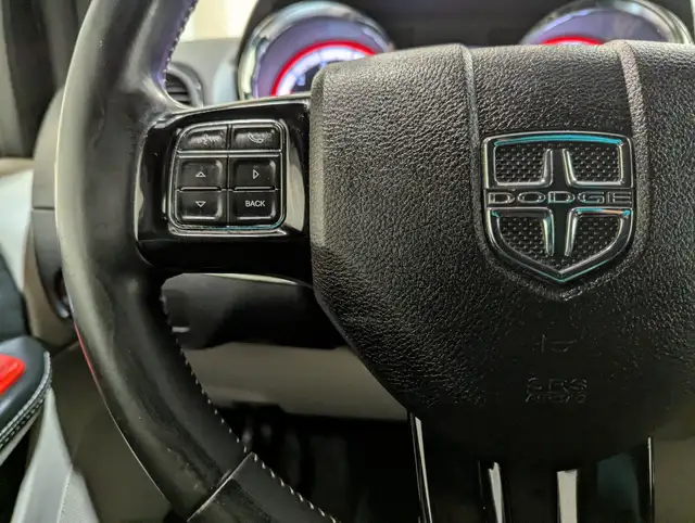 2018 Dodge Grand Caravan CVP/SXT No Accidents | Leather | Rea... in Cars & Trucks in Calgary - Image 23