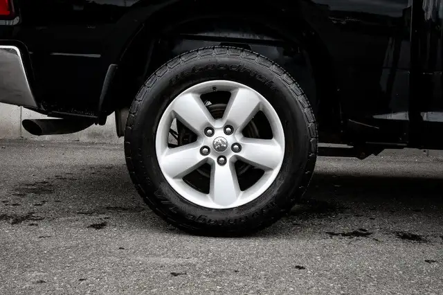 2021 Ram 1500 Classic SLT • BEDLINER • REAR CAM in Cars & Trucks in Kingston - Image 6