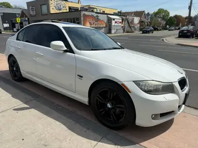 2011 BMW 3 SERIES 328i XDRIVE 3.0L 6 CYLINDER AWD NO TURBO 179,000KM NO ACCIDENT CLEAN CARFAX! ONTAR...
