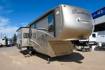 You’ve been looking for perfect, and perfect is an understatement with this 2012 Brookstone 361RE fi...