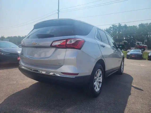 2019 CHEVROLET EQUINOX LT LT in Cars & Trucks in Barrie - Image 9