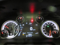 RAM 1500 2022 CLASSIC EXPRESS NIGHT EDITION V-8 5.7 LITRES HÉMI CREW-CAB BOITE 5.7 PIEDS 4X4 / PNEUS... (image 8)