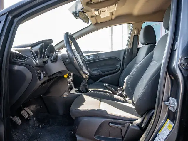 2015 Ford Fiesta SE in Cars & Trucks in Barrie - Image 16