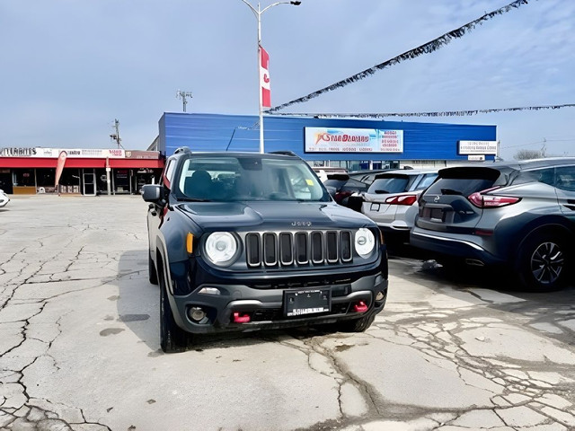 2017 Jeep Renegade 4WD Trailhawk NAV PANORAMIC MINT WE FINANCE A in Cars & Trucks in London