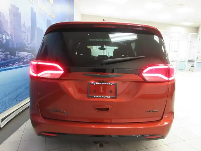 CHRYSLER PACIFICA 2018 LIMITED S GPS NAVIGATION CUIR TOIT PANO T in Cars & Trucks in Lévis - Image 31