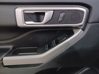 *Four Wheel Drive, Turbocharged, Heated Mirrors, Remote Trunk Release, Rear Spoiler, Brake Assist, P... (image 8)