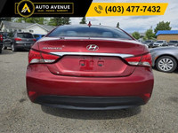 ENJOY A SMOOTH AND EFFICIENT RIDE WITH THE 2014 HYUNDAI SONATA 4DR SDN 2.4L AUTO GLS! THIS MID-SIZE... (image 3)