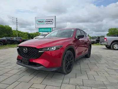 2022 Mazda CX-5 Kuro Edition AWD with the 2.5L Turbo engine and just 54,000kms! Sporty and refined l...