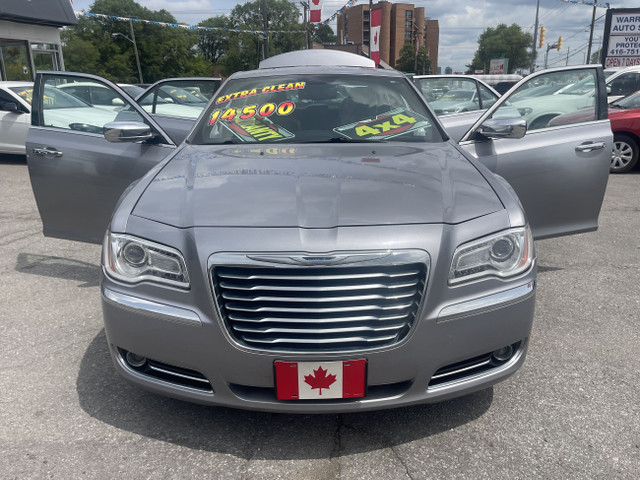 2014 Chrysler 300 300C AWD 5.7L HEMI BT NAVI REV CAM LEATHER in Cars & Trucks in City of Toronto - Image 4
