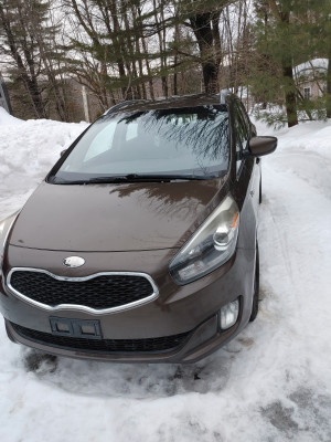 2014 Kia Rondo LX