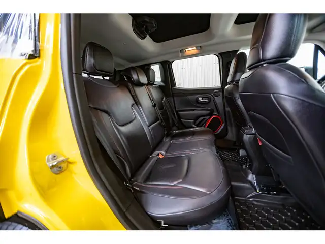2015 Jeep Renegade 4x4 Trailhawk Leather BCam dans Autos et camions dans Grande Prairie - Image 22
