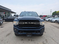 Looking for a heavy-duty pickup that can handle anything you throw its way? Feast your eyes on this... (image 7)